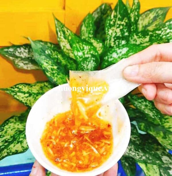 Bánh Tráng Tây Ninh Phơi Sương Khô Gà Muối Béo - Ảnh 2