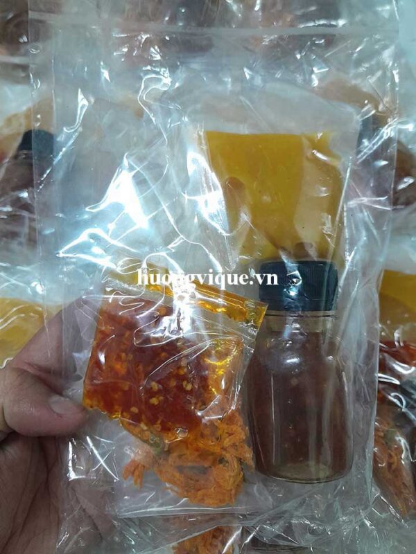 Bánh Tráng Tây Ninh Phơi Sương Khô Gà Muối Béo