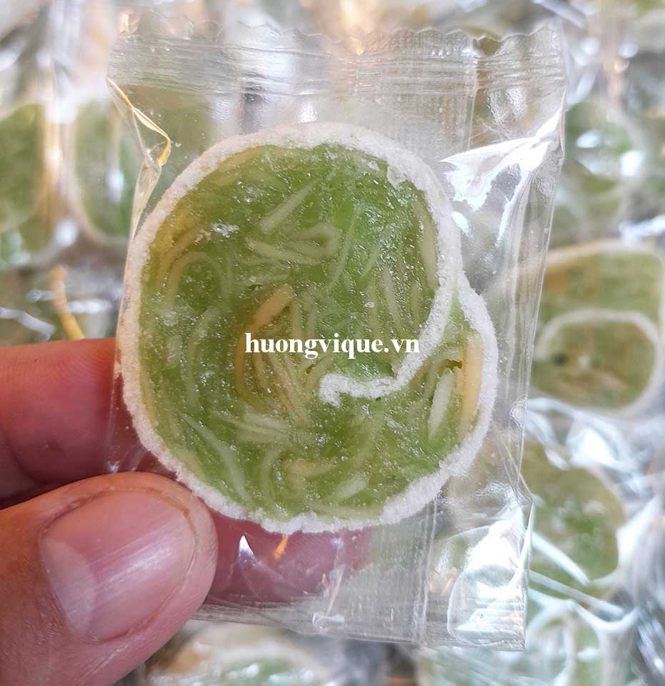 Kẹo Dừa Non Lá Dứa Cuộn Bánh Tráng